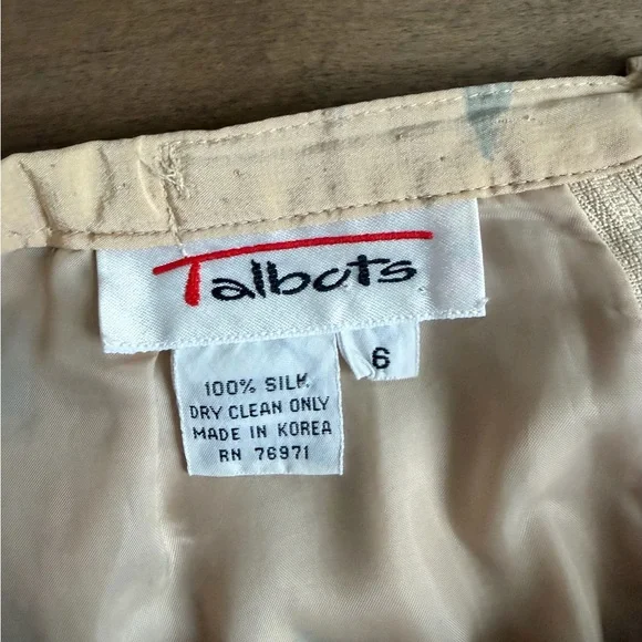 Vintage Talbots Floral Print Maxi Skirt - 100% Silk, lined - Picture 5 of 5